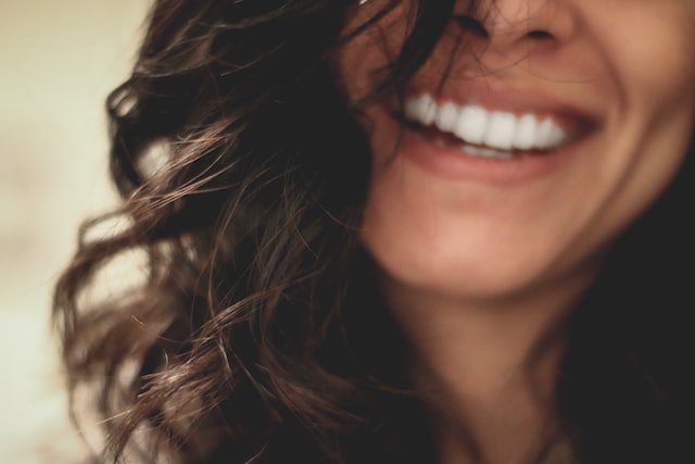 Teeth whitening kits: are they effective?